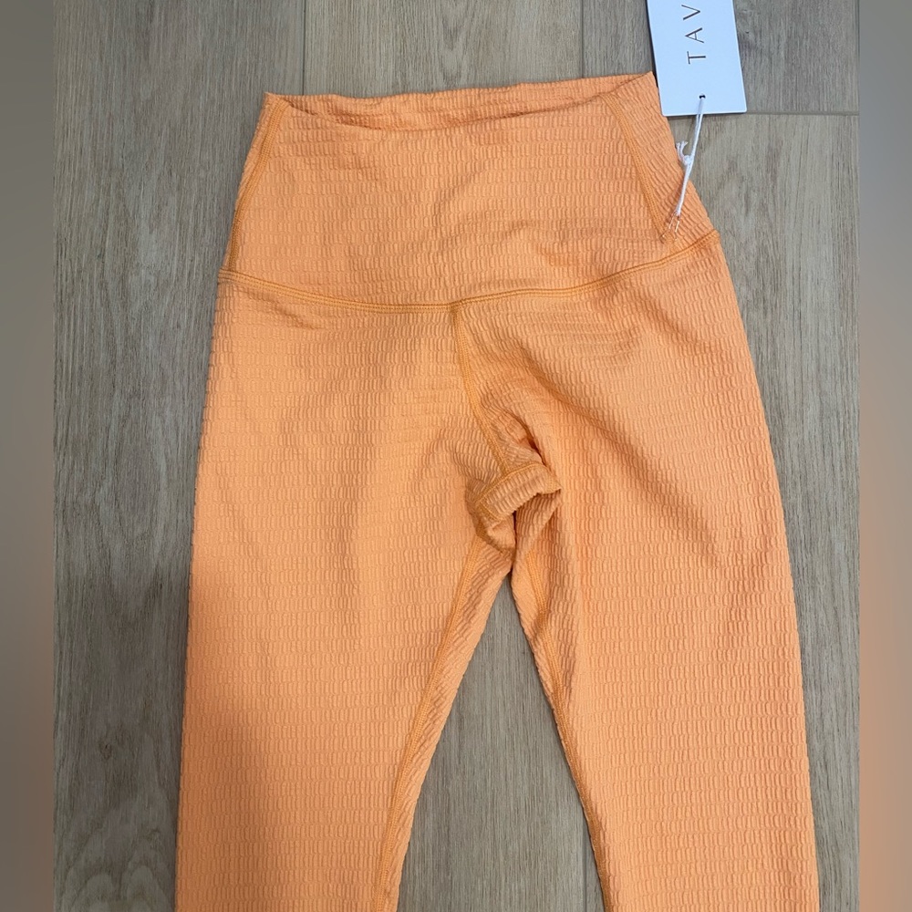 TAVI seersucker high waisted leggings 7/8